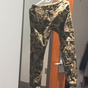 Camouflage baggy cargo pants
